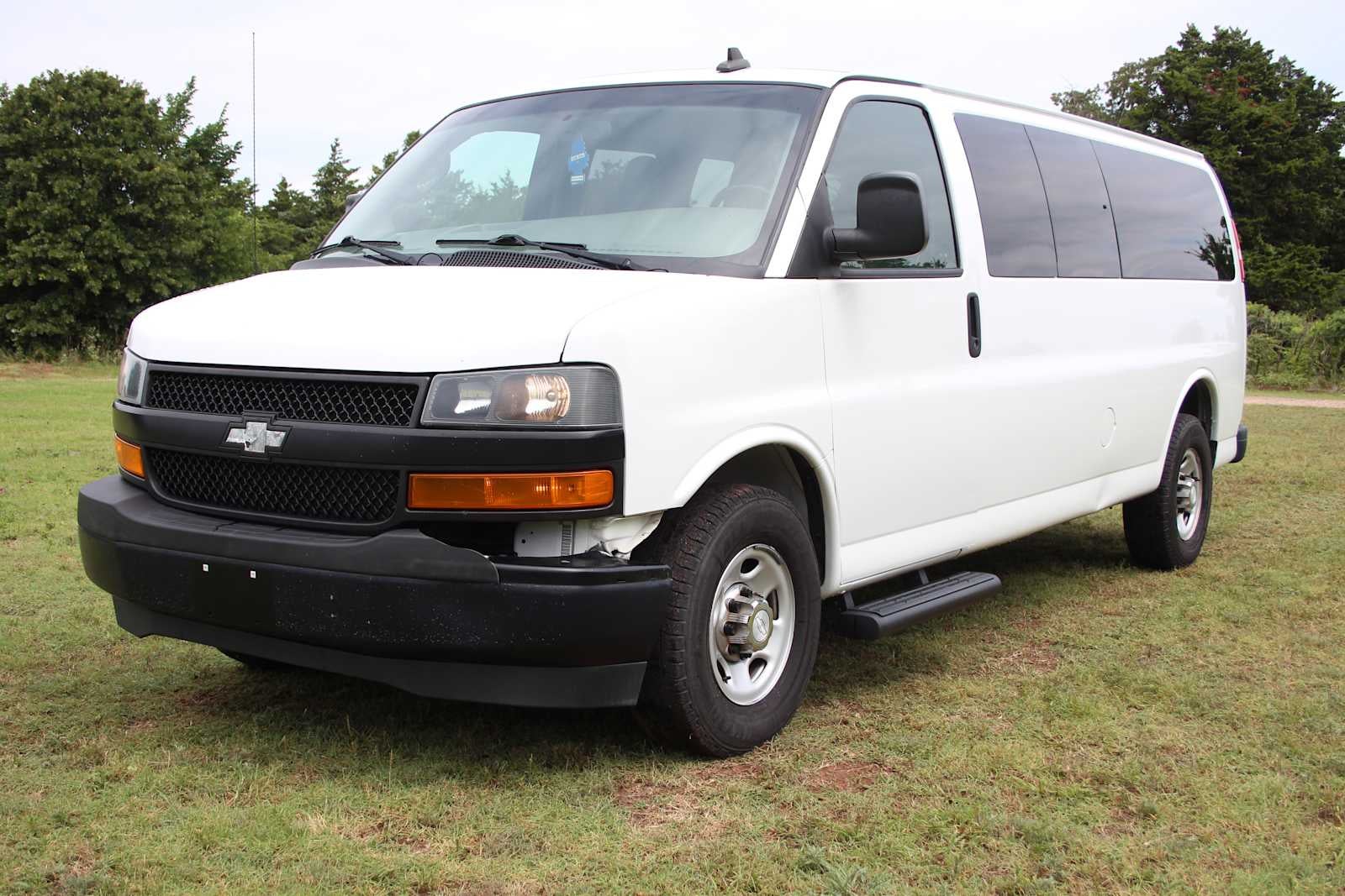2019 Chevrolet Express 3500 LS