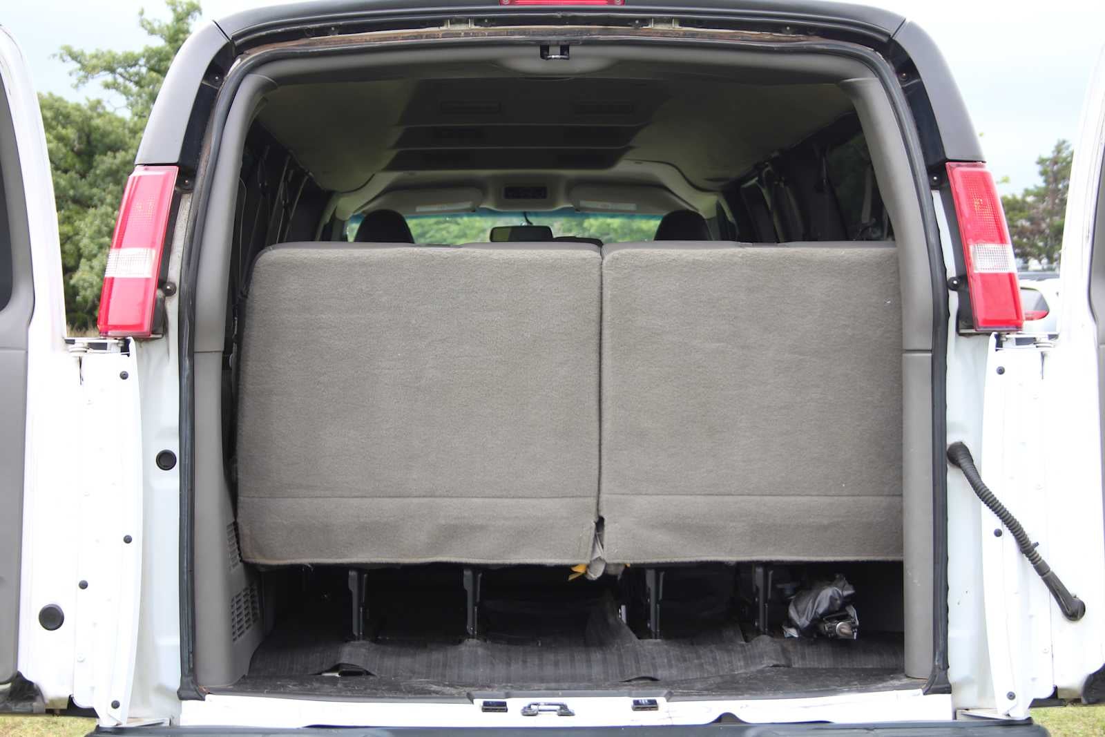 2019 Chevrolet Express 3500 LS
