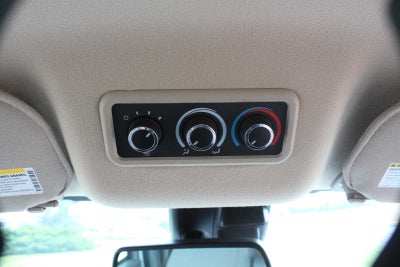 2025 Chevrolet Express Passenger LT