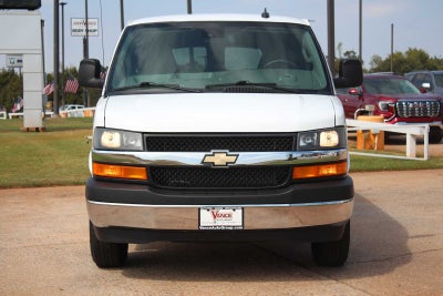 2025 Chevrolet Express Passenger LT