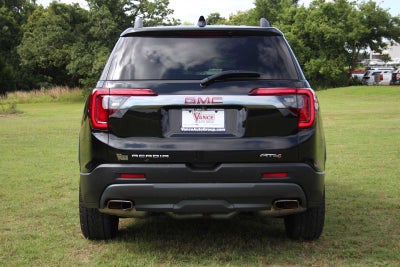 2023 GMC Acadia AT4