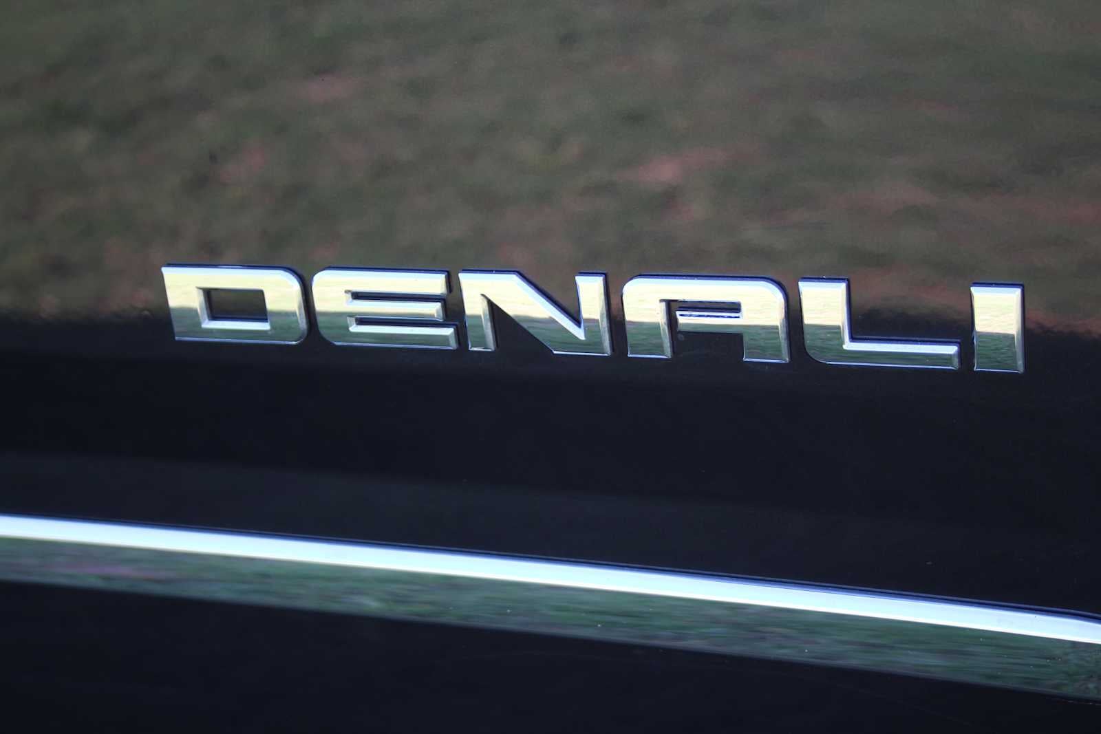 2020 GMC Yukon XL Denali