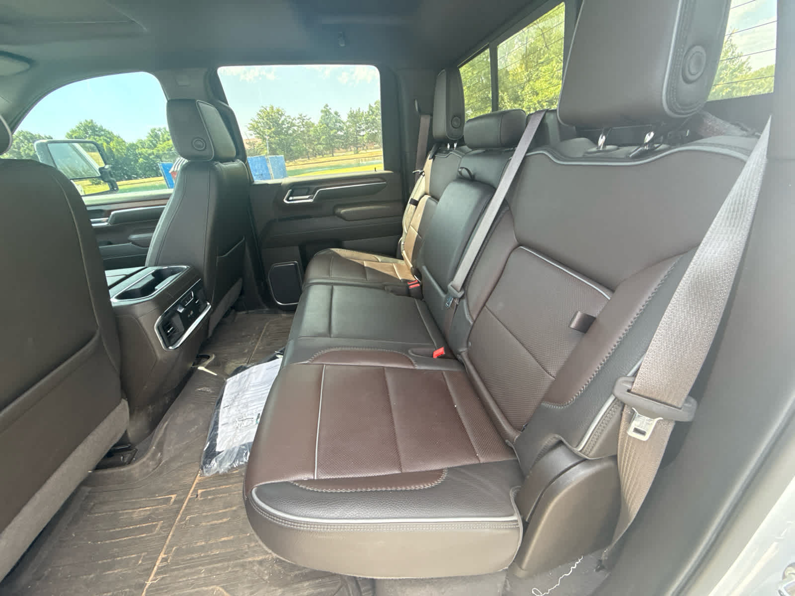 2024 GMC Sierra 2500HD Denali