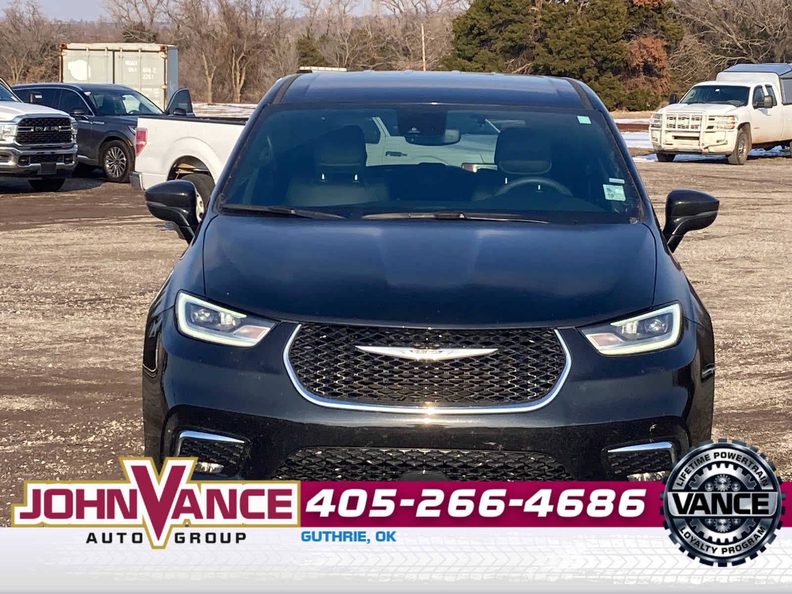 2025 Chrysler Pacifica Select