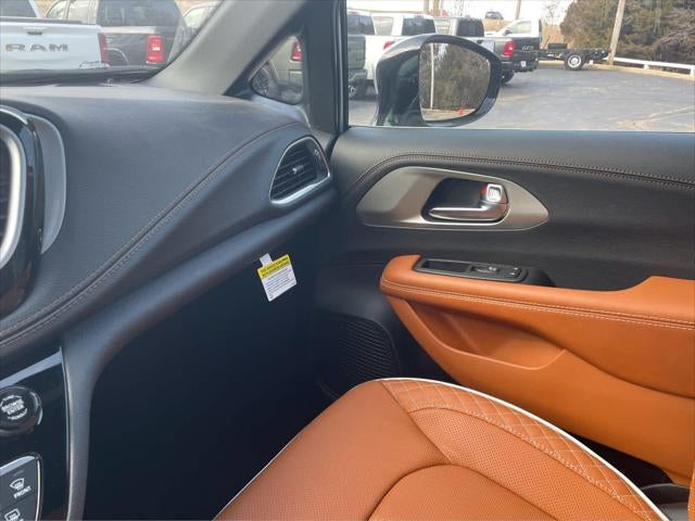 2026 Chrysler Pacifica Pinnacle