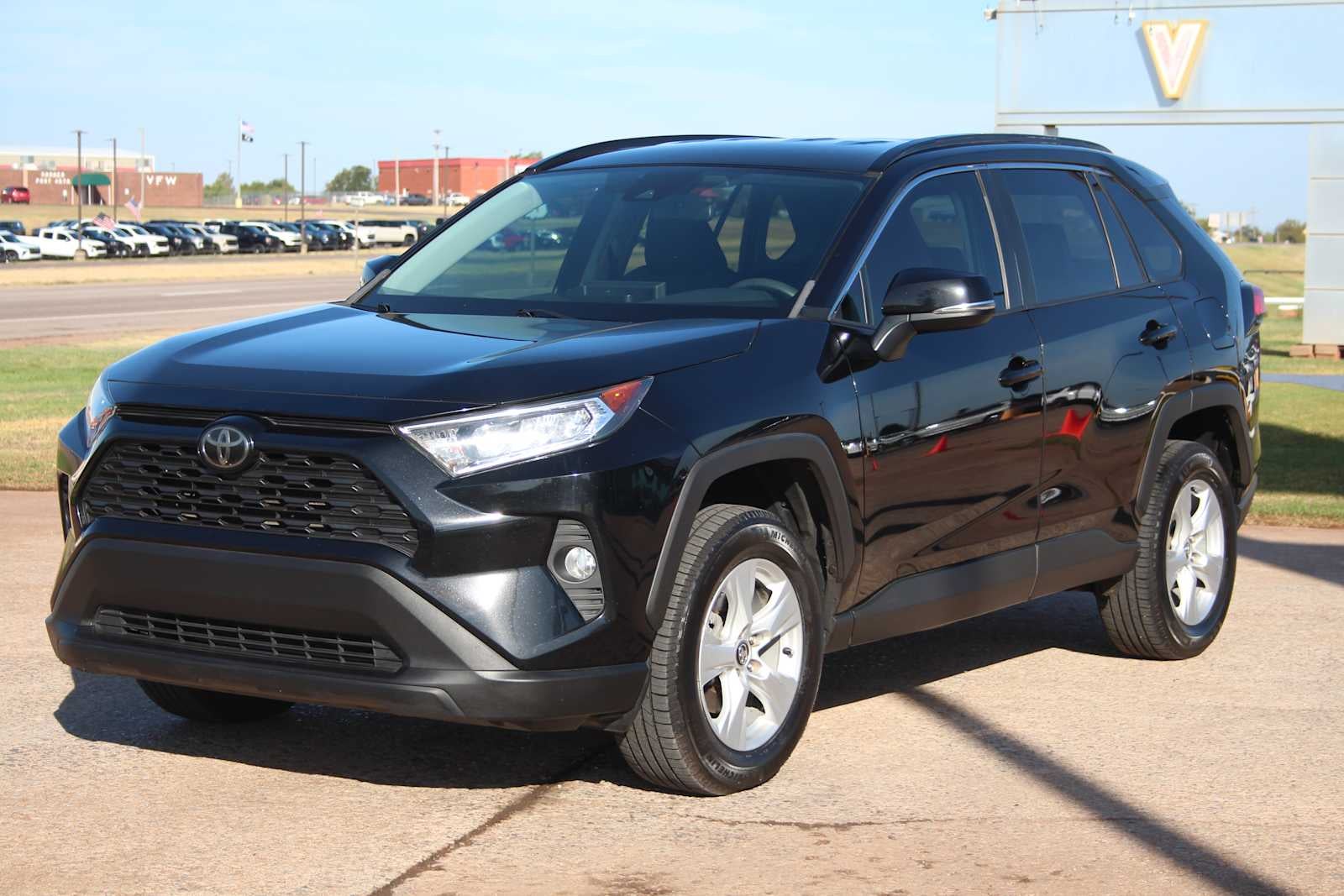 2020 Toyota RAV4 XLE