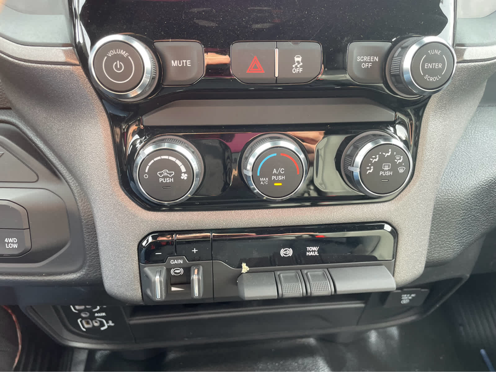 2026 RAM Ram 2500 Tradesman