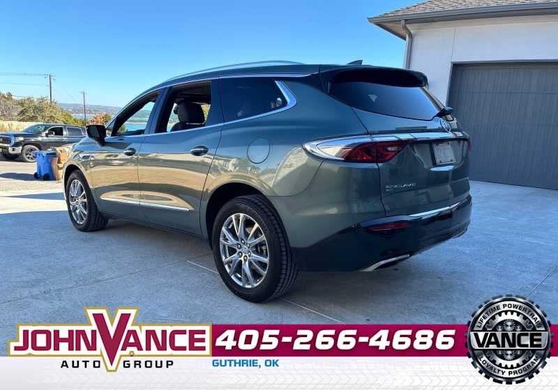 2023 Buick Enclave Premium