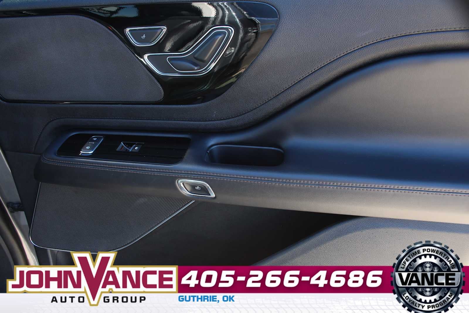 2022 Lincoln Aviator Standard