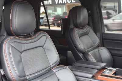 2022 Lincoln Navigator Black Label
