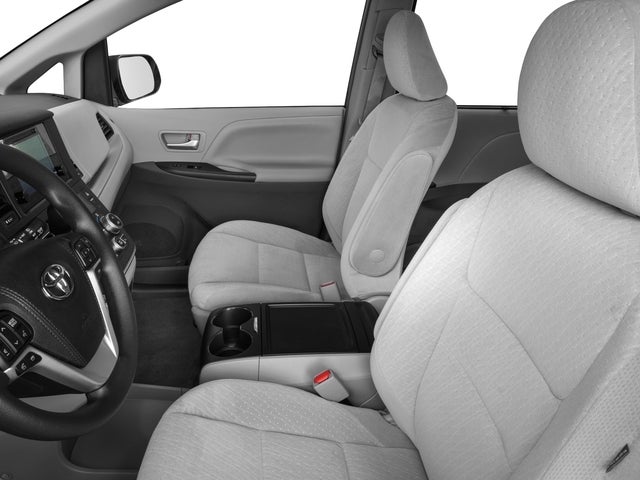 2016 Toyota Sienna LE AAS