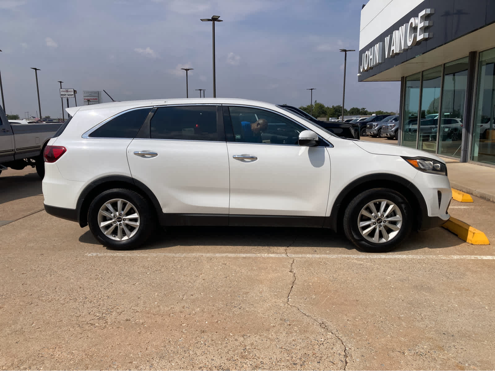 2020 Kia Sorento LX