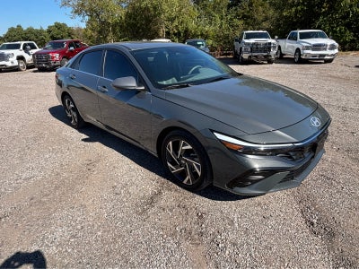 2025 Hyundai Elantra SEL Convenience