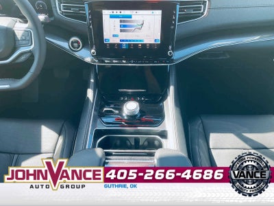 2024 Jeep Wagoneer Base