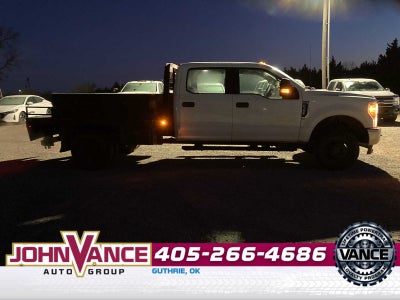 2017 Ford Super Duty F-350 DRW XLT