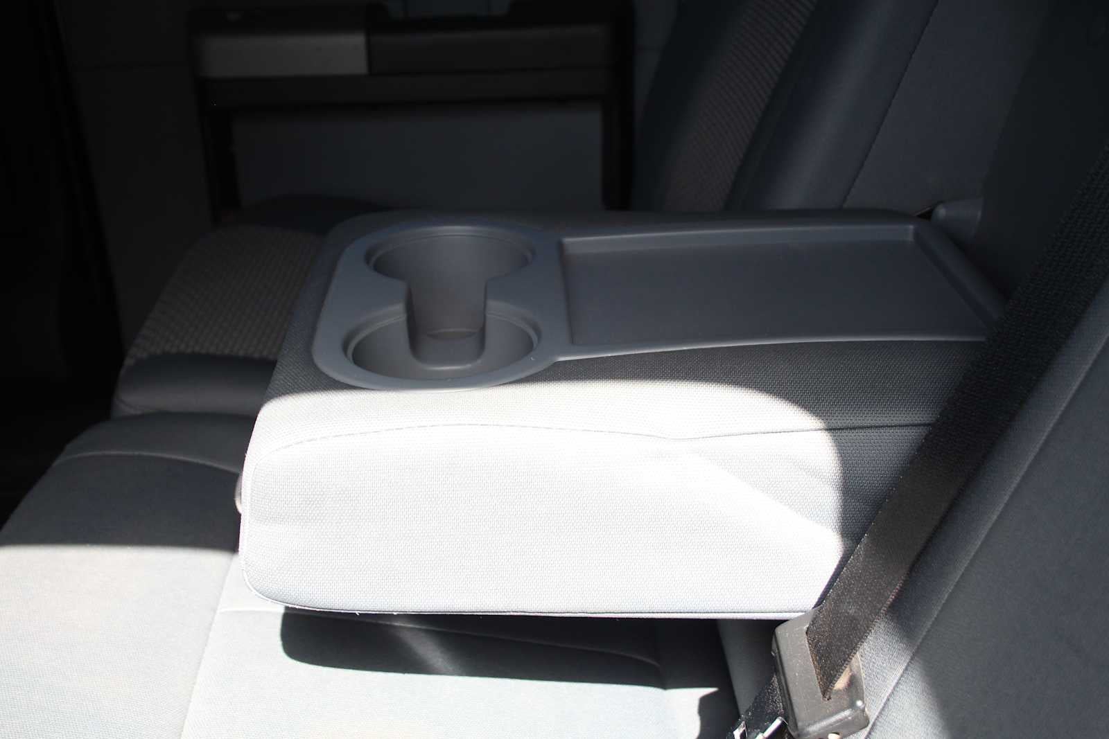 2016 Ford Super Duty F-250 SRW Lariat