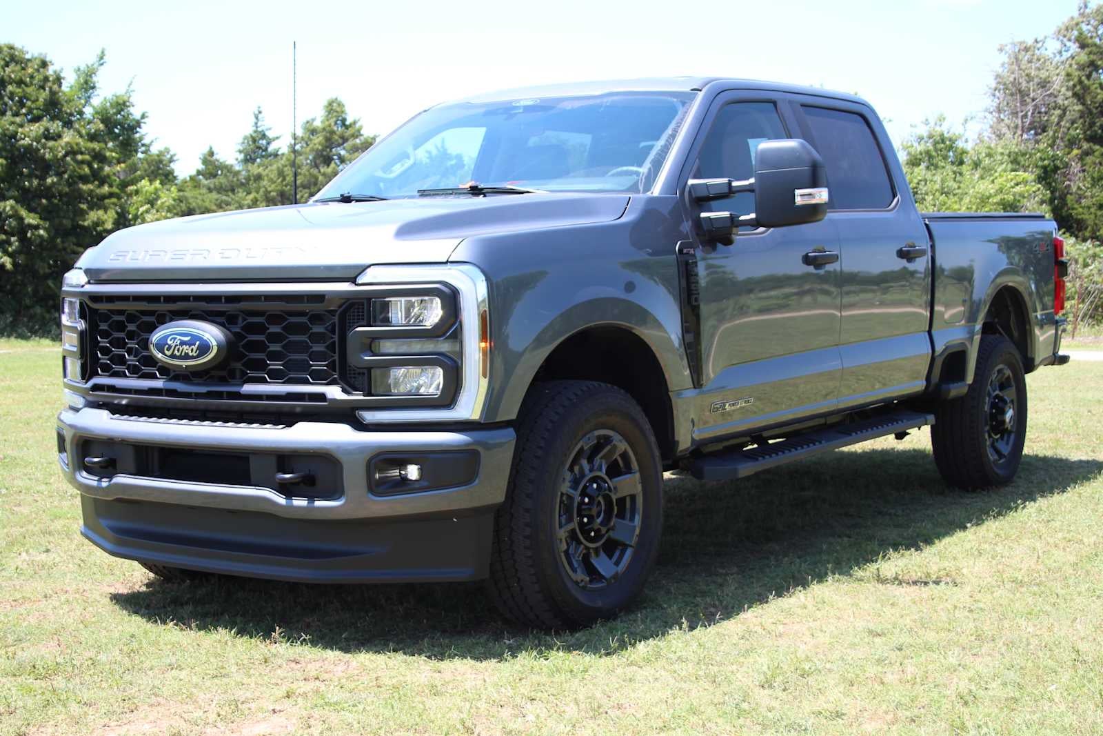 2025 Ford Super Duty F-250 SRW XL