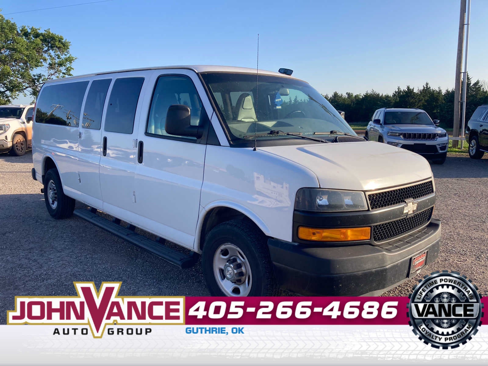2019 Chevrolet Express Passenger 3500 LS