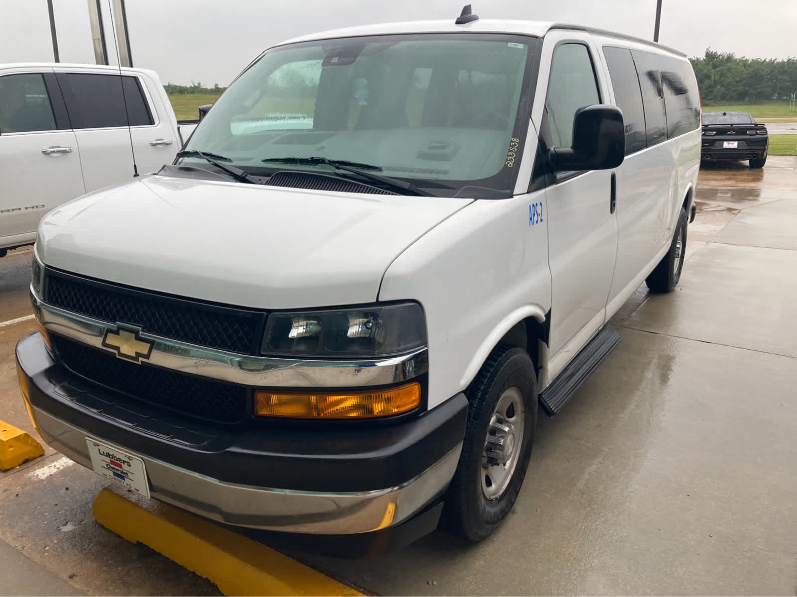 2019 Chevrolet Express Passenger 3500 LT