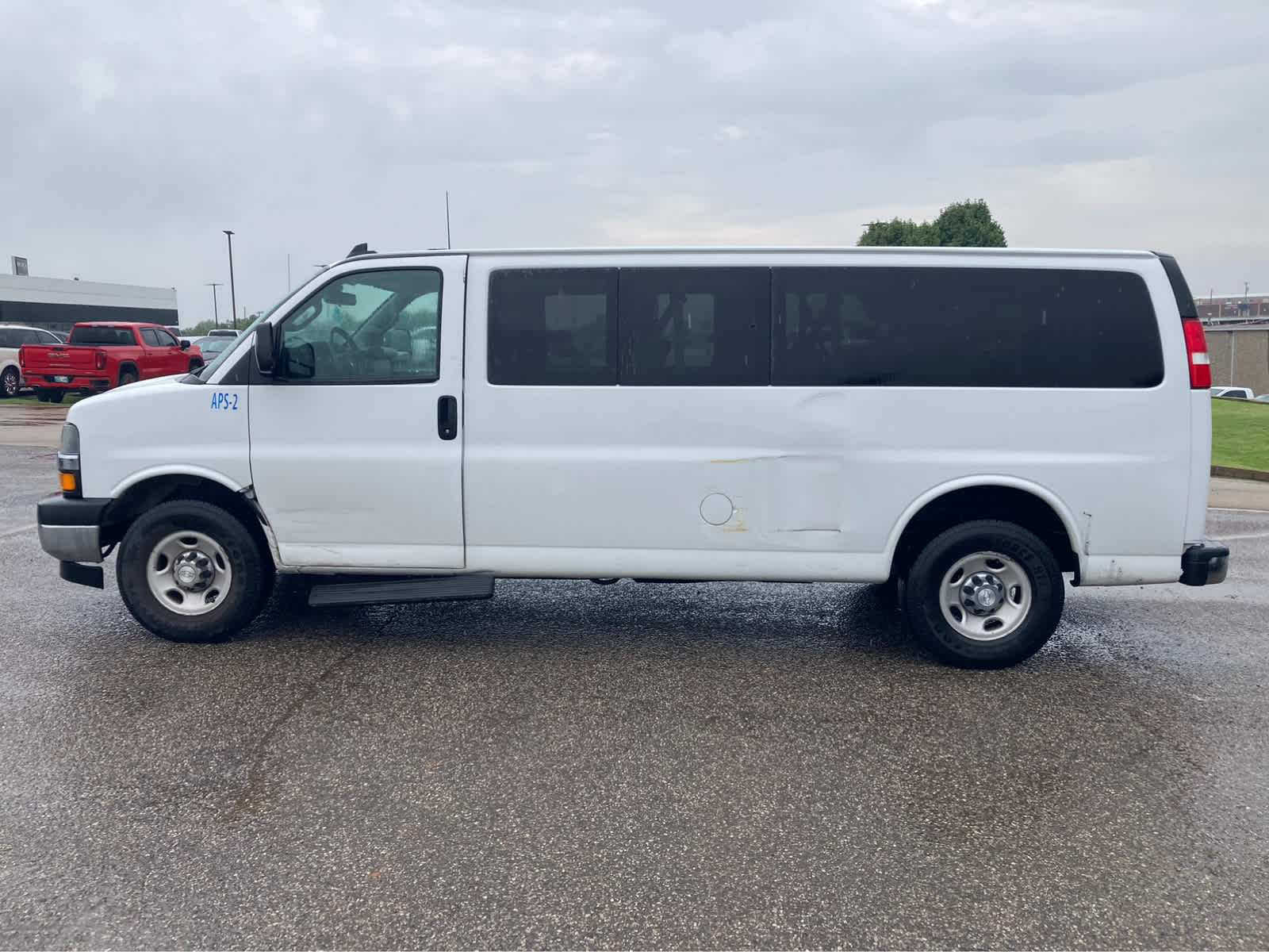 2019 Chevrolet Express Passenger 3500 LT