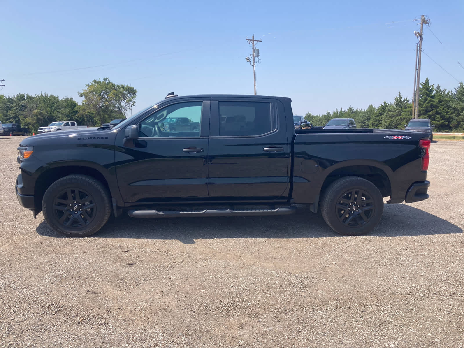 2024 Chevrolet Silverado 1500 Custom