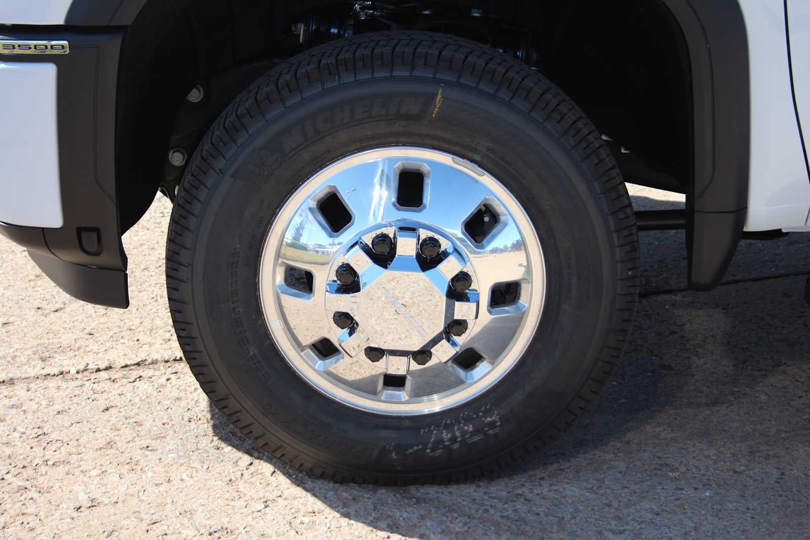 2026 GMC Sierra 3500HD Denali