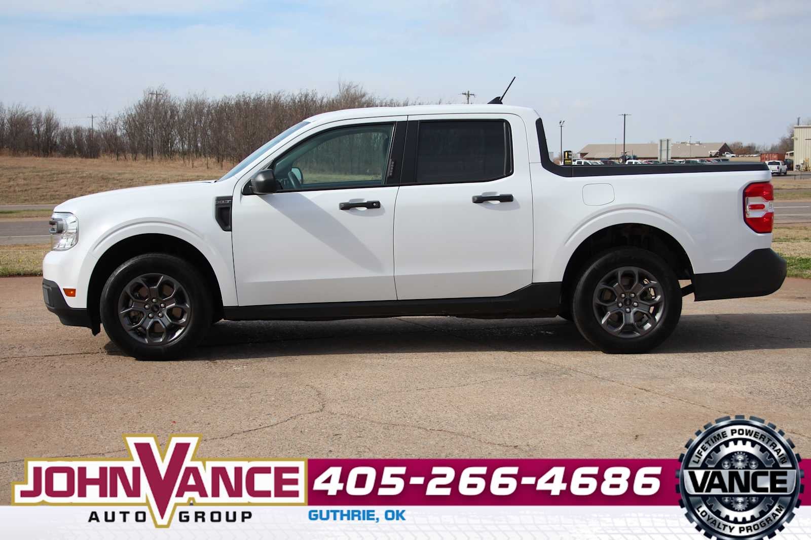 2023 Ford Maverick XL