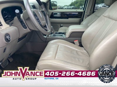 2015 Lincoln Navigator Base