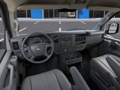 2025 Chevrolet Express Passenger 3500 1LS