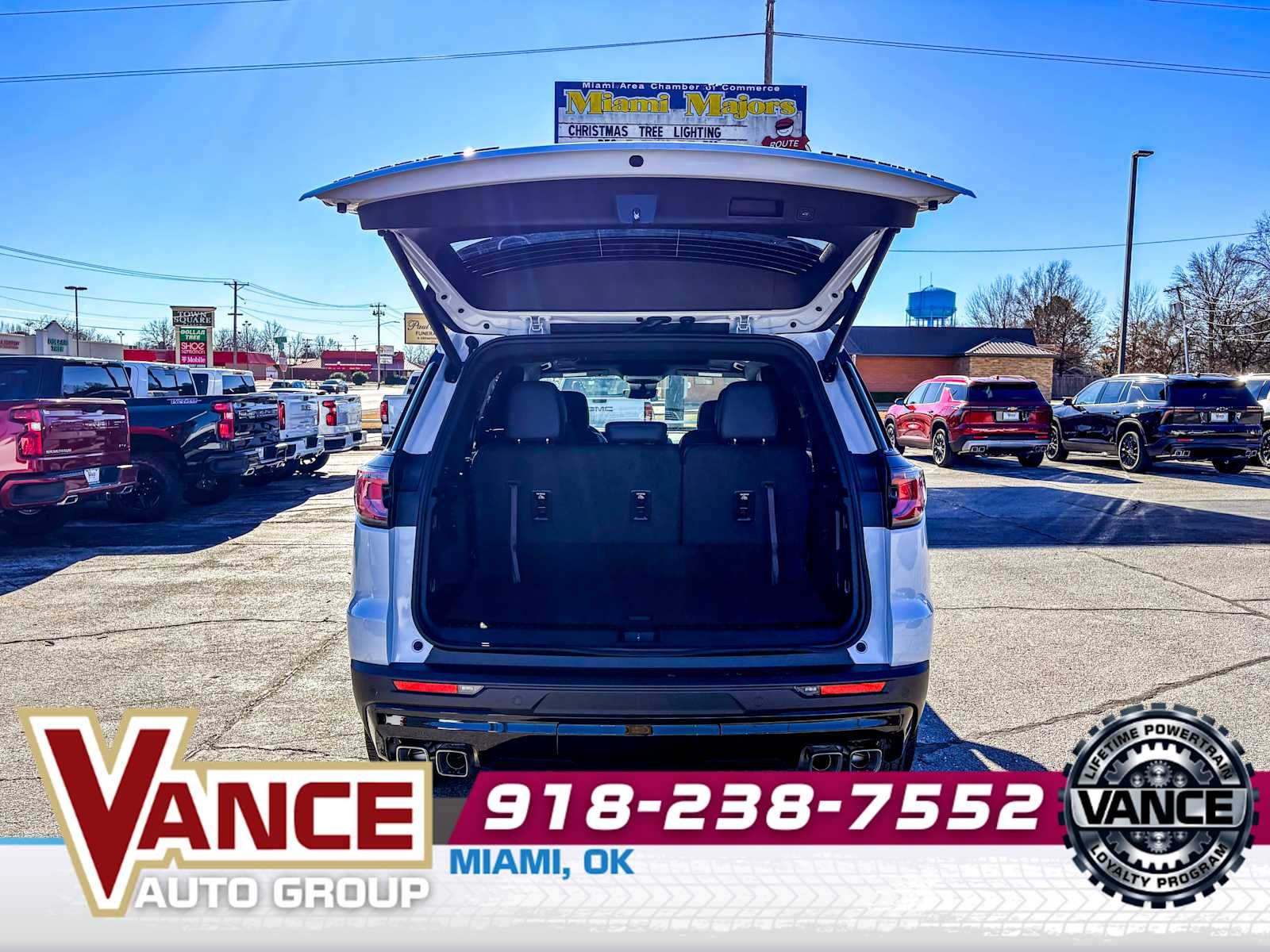 2026 GMC Acadia Elevation