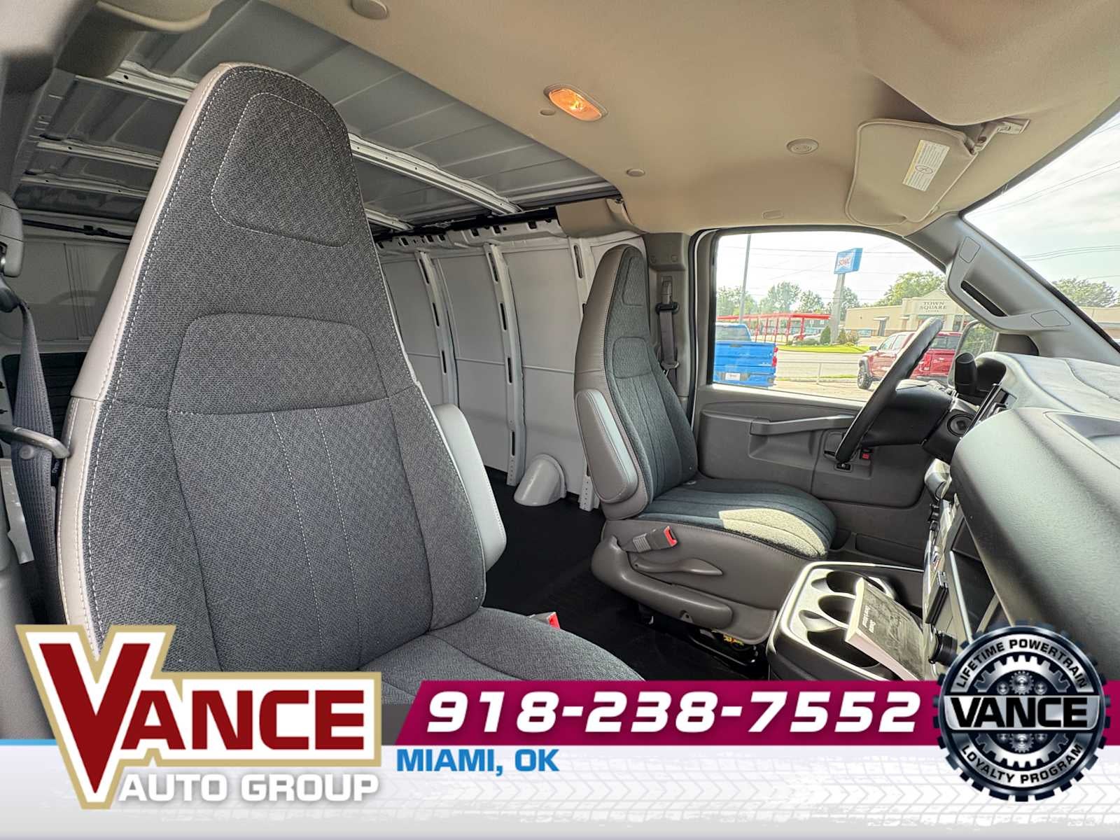 2025 GMC Savana Cargo 2500 Work Van