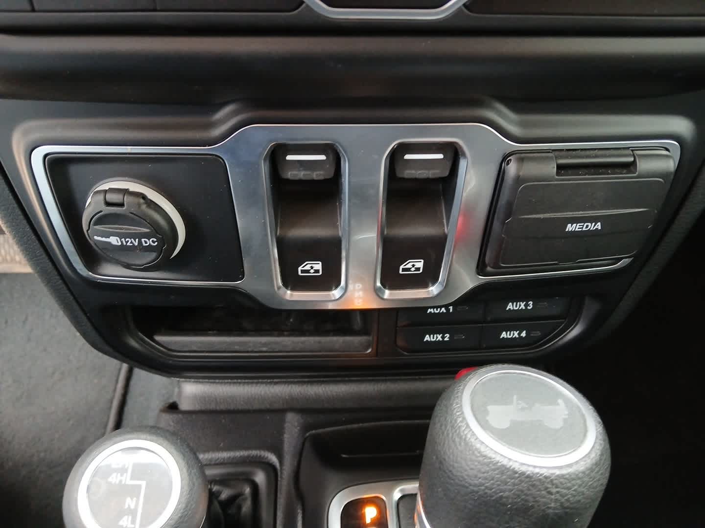 2022 Jeep Wrangler Sport S 4x4