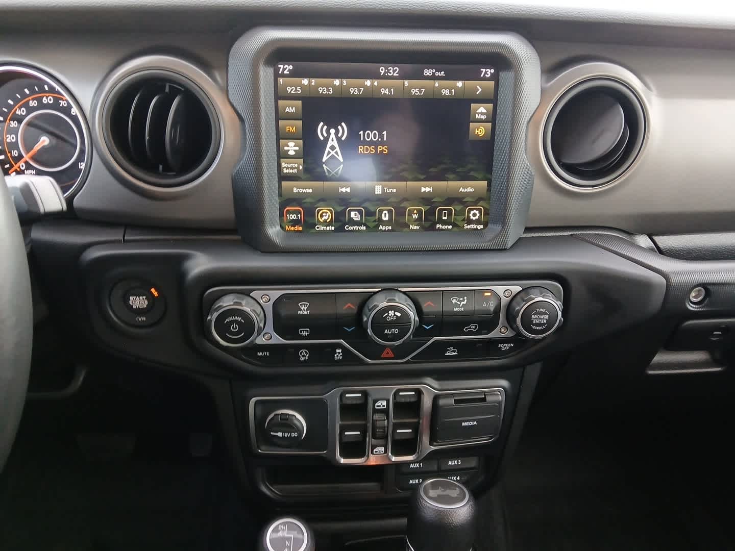 2022 Jeep Wrangler Unlimited Willys 4x4