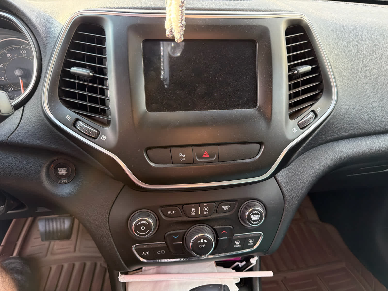 2019 Jeep Cherokee Latitude Plus FWD