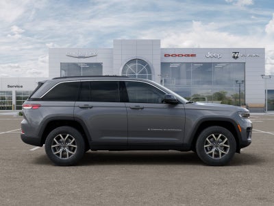 2027 Jeep Grand Cherokee GRAND CHEROKEE LAREDO X 4X4