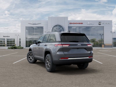 2027 Jeep Grand Cherokee GRAND CHEROKEE LAREDO X 4X4