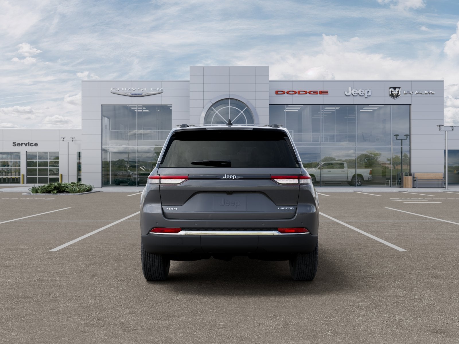 2027 Jeep Grand Cherokee GRAND CHEROKEE LAREDO X 4X4