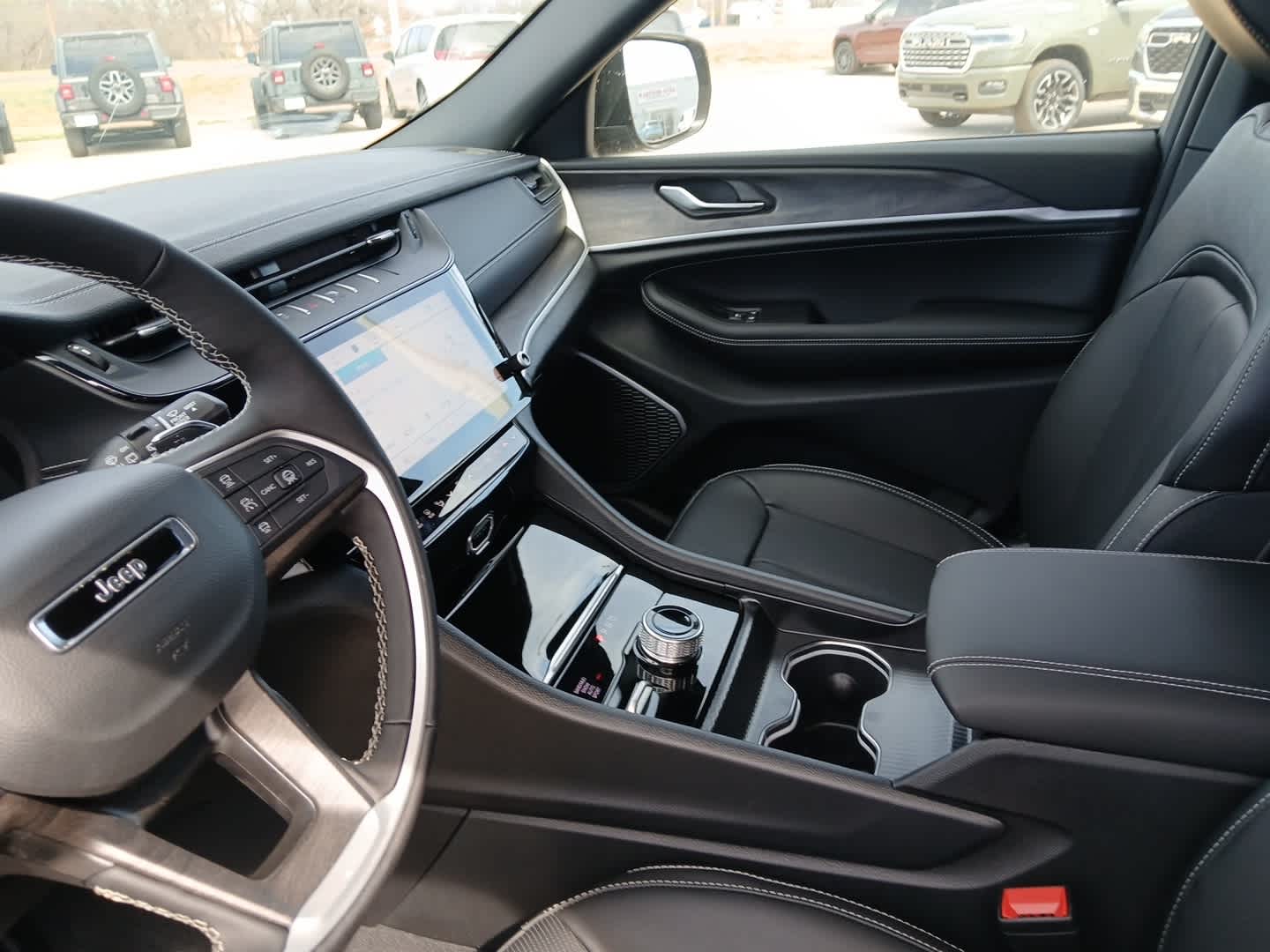 2026 Jeep Grand Cherokee GRAND CHEROKEE LIMITED RESERVE 4X4