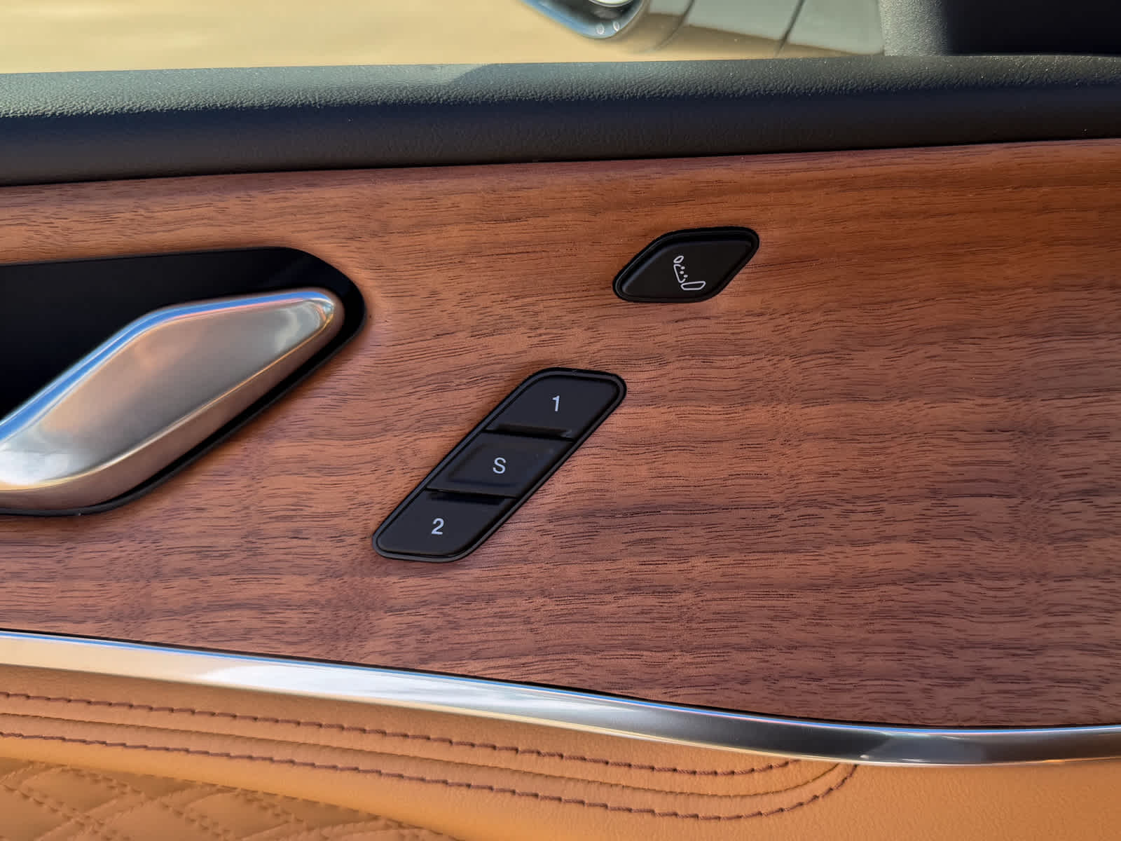 2025 Jeep Grand Cherokee GRAND CHEROKEE SUMMIT RESERVE 4X4