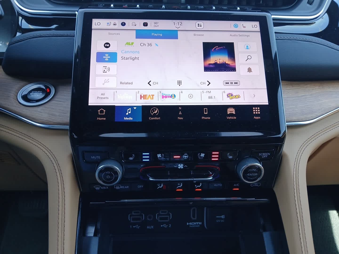 2025 Jeep Grand Cherokee GRAND CHEROKEE SUMMIT RESERVE 4X4