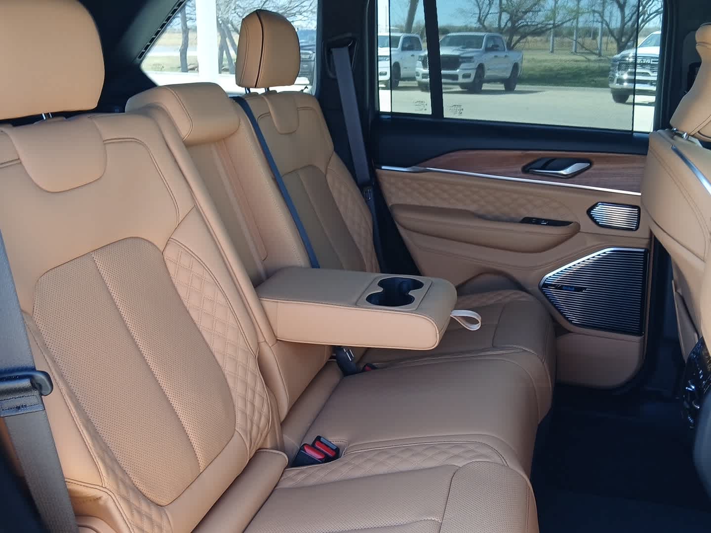 2025 Jeep Grand Cherokee GRAND CHEROKEE SUMMIT RESERVE 4X4