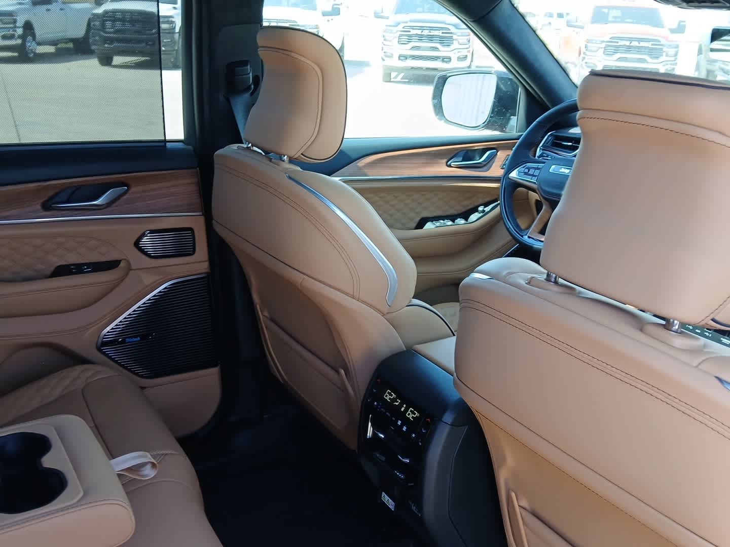 2025 Jeep Grand Cherokee GRAND CHEROKEE SUMMIT RESERVE 4X4