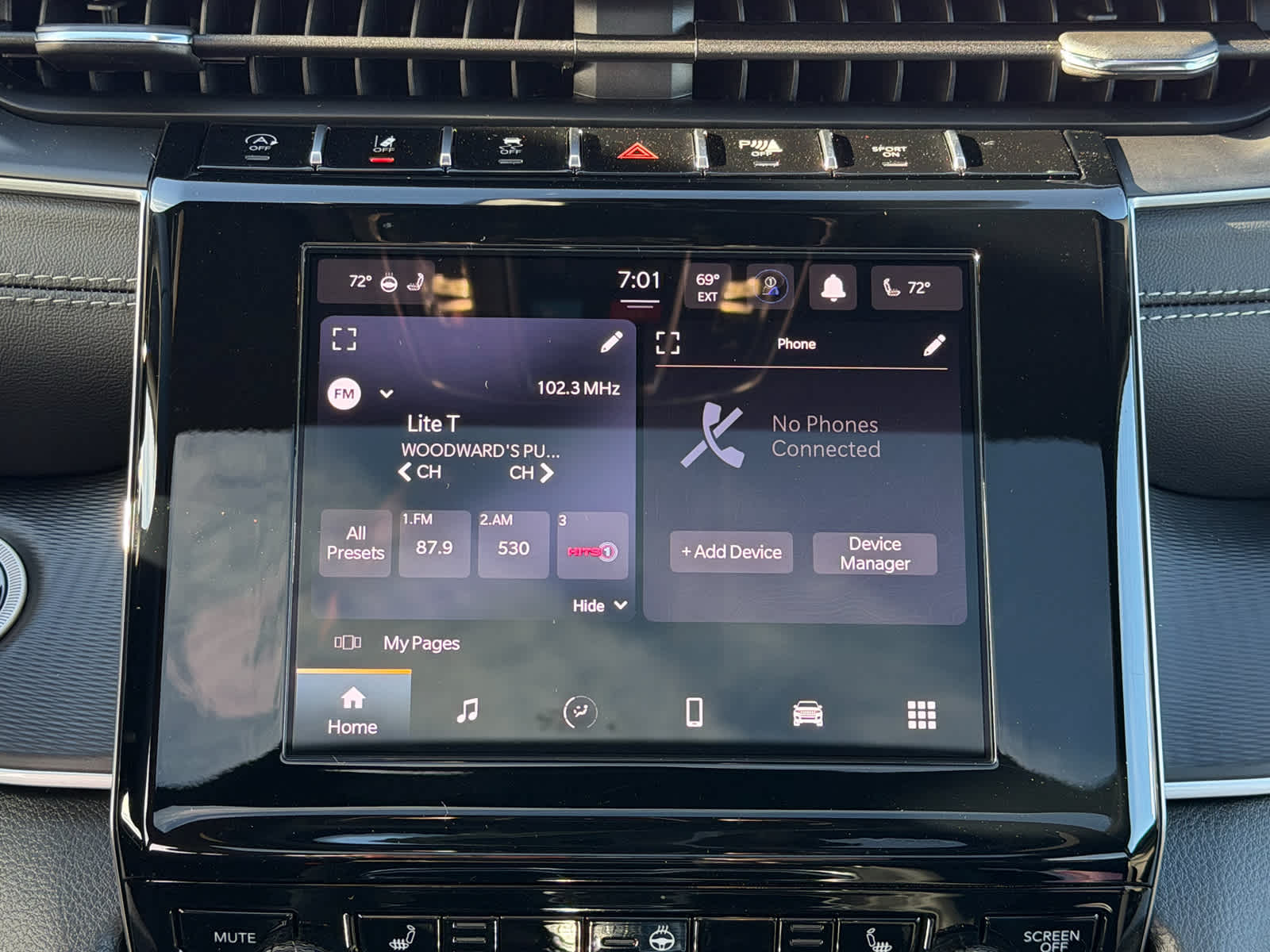 2025 Jeep Grand Cherokee L GRAND CHEROKEE L LAREDO X 4X4