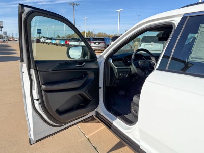 2025 Jeep Grand Cherokee L GRAND CHEROKEE L LAREDO X 4X4