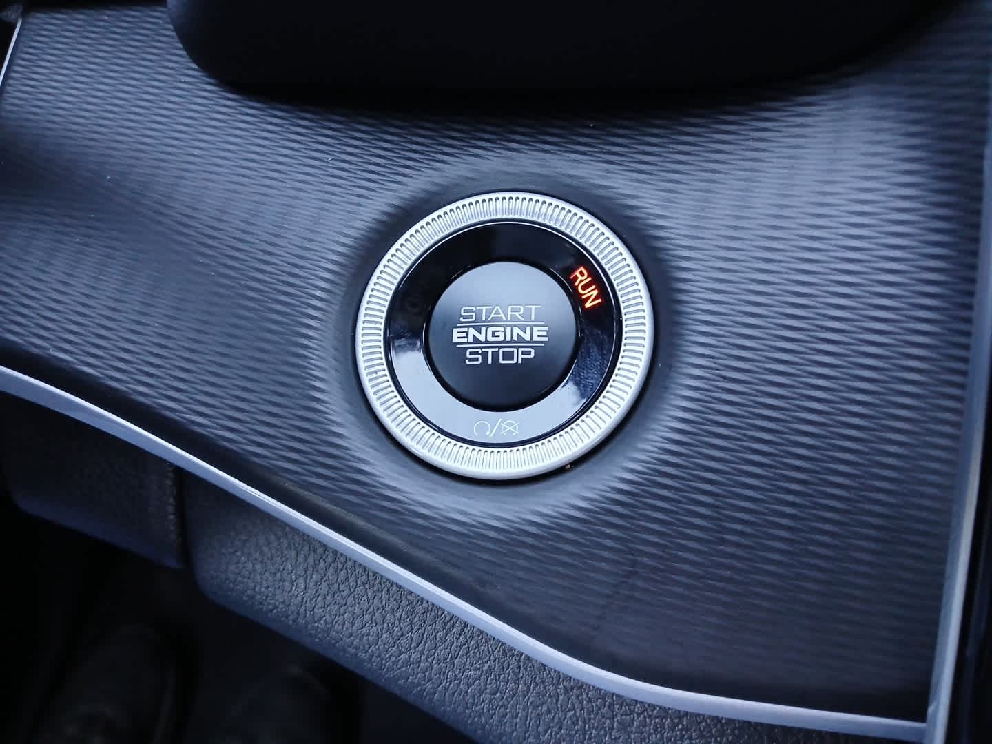 2025 Jeep Grand Cherokee L GRAND CHEROKEE L LAREDO X 4X4