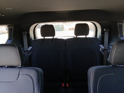 2025 Jeep Grand Cherokee L GRAND CHEROKEE L LAREDO X 4X4