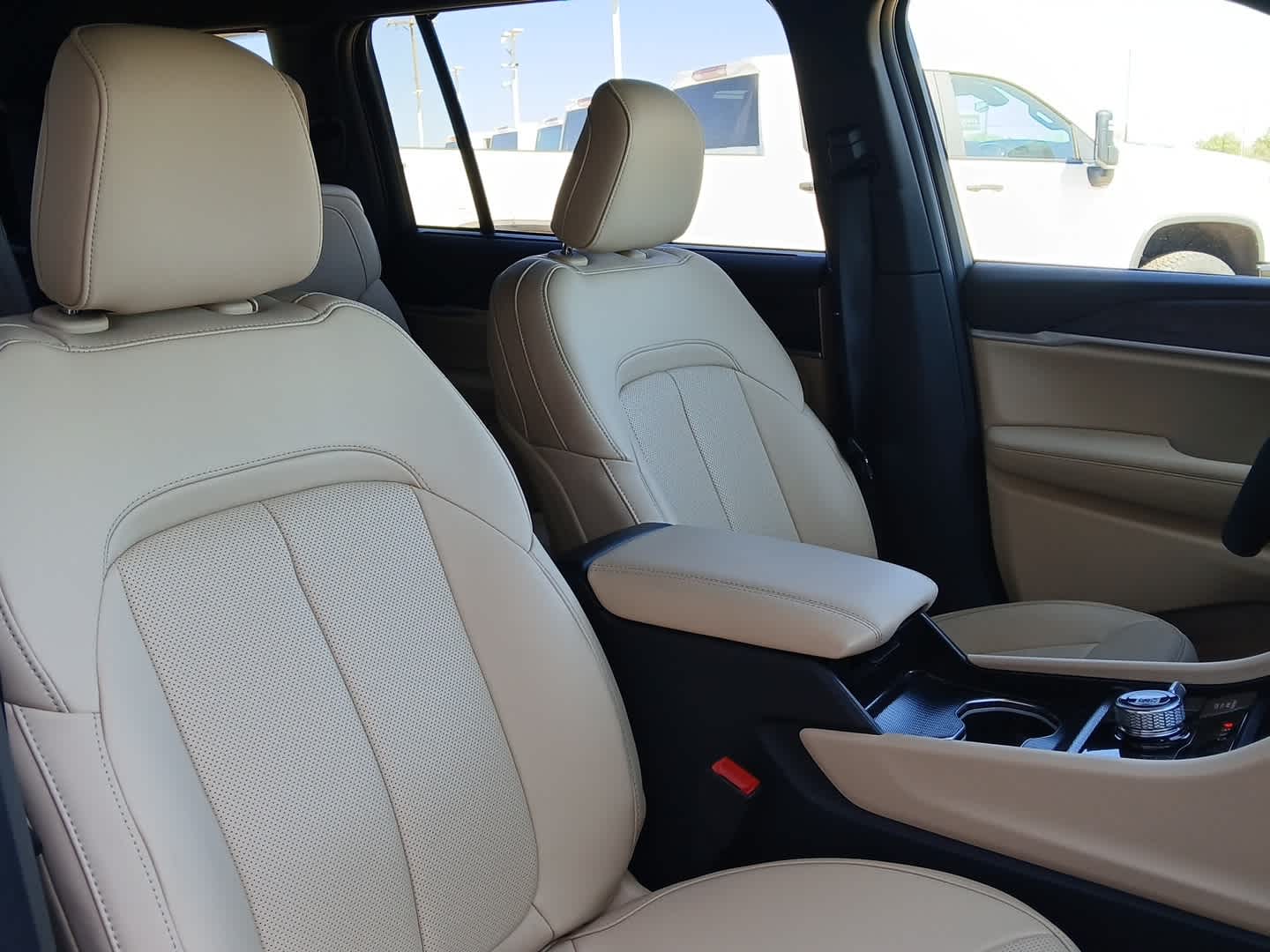 2025 Jeep Grand Cherokee L GRAND CHEROKEE L LIMITED 4X4