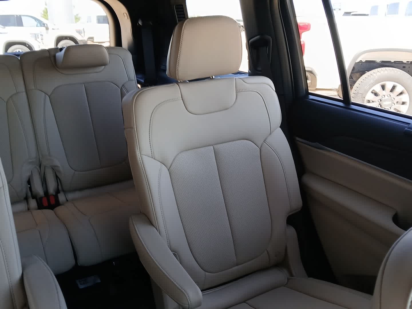 2025 Jeep Grand Cherokee L GRAND CHEROKEE L LIMITED 4X4