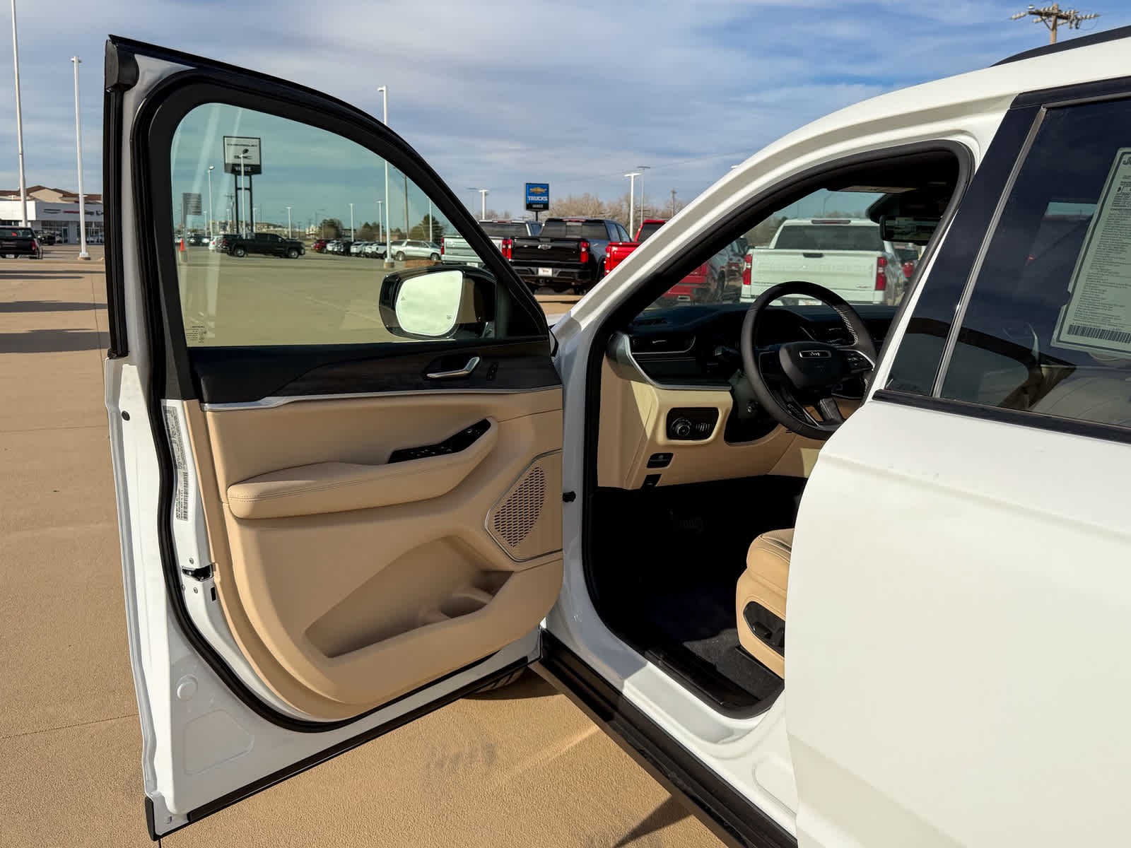 2025 Jeep Grand Cherokee L GRAND CHEROKEE L LIMITED 4X4