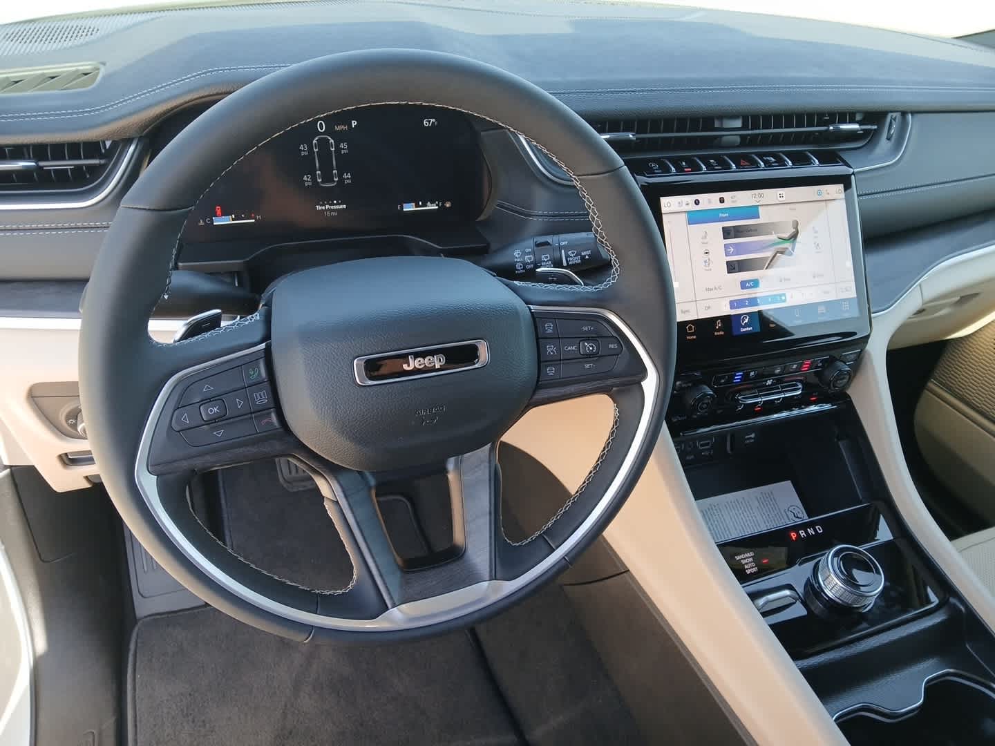 2025 Jeep Grand Cherokee L GRAND CHEROKEE L LIMITED 4X4